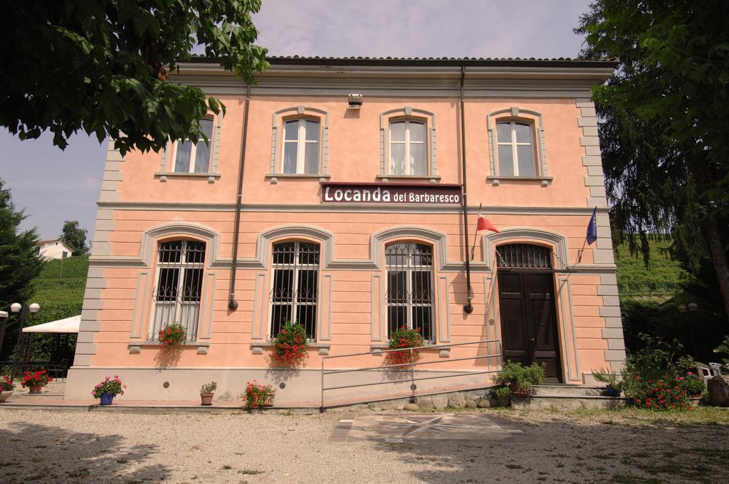 Locanda Del Barbaresco Alba  Esterno foto