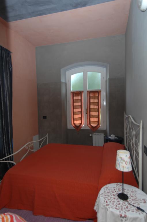 Locanda Del Barbaresco Alba  Esterno foto